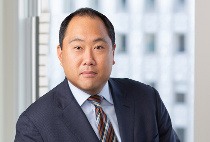 Search Thumbnail for Former Real Estate In-House Counsel and Investment Professional Michael H. Jo Joins Carlton Fields